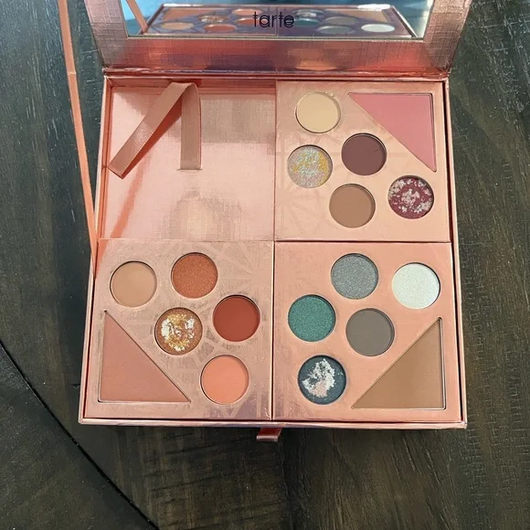 Tarte Multicolor Eyeshadow Palette - Picture 3 of 6